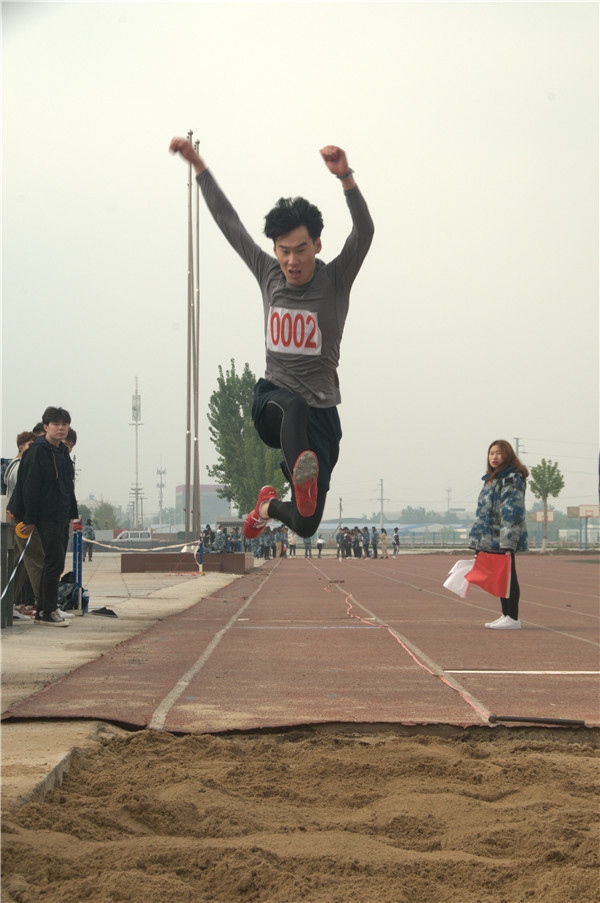 传运动之魂   承体育之志 ——我校2019年春季运动会圆满闭幕