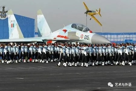 中国人民解放军空军成立七十一周年