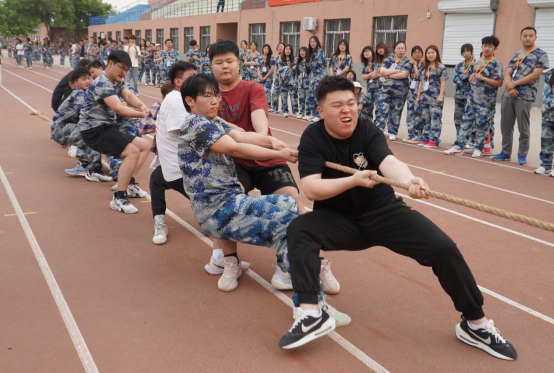 青春校园|凝聚每份力，团结一条心——保定理工学院第十八届拔河比赛圆满结束