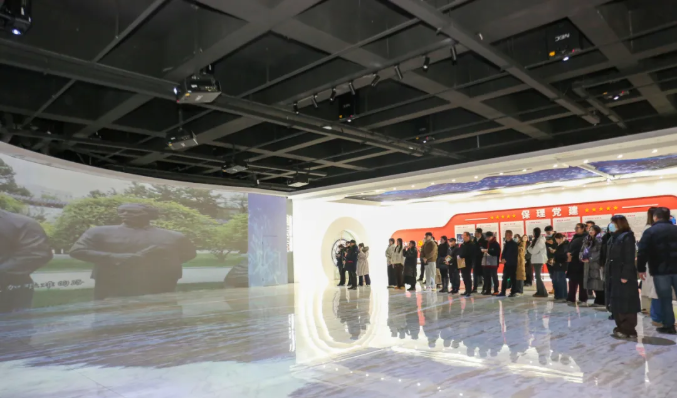 交流互鉴促提升 校际联动强党建——全市教育系统党务干部党建交流活动在我校成功举办