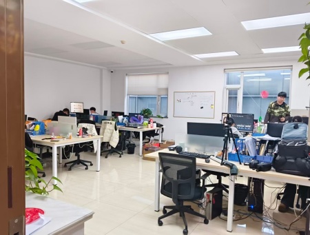 深化产教融合 共拓就业新局 ——赴华屹文化传媒有限公司交流合作