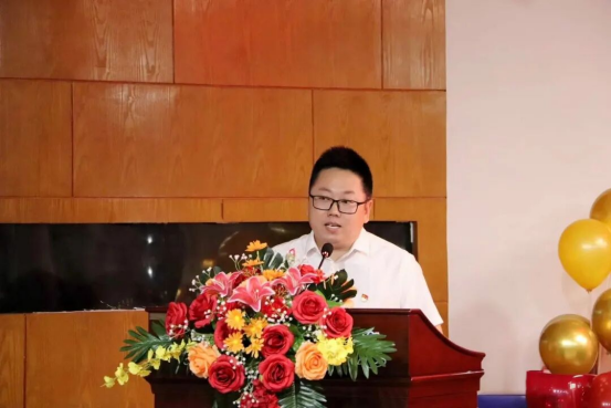 夏风送骊歌 青春正启航 ——会计学院2026届毕业典礼圆满落幕