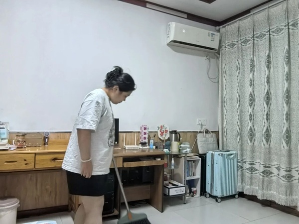 劳动感恩践孝道 居家实践促养成｜保定理工学院管理学院开展暑期“劳动感恩・孝老爱亲”德育实践活动（三）