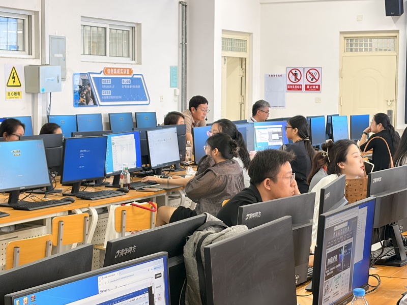 【以智提质 强师赋能】 聚力AI赋能 提升数字素养——信息科学与工程学院举办AI智能体专题培训