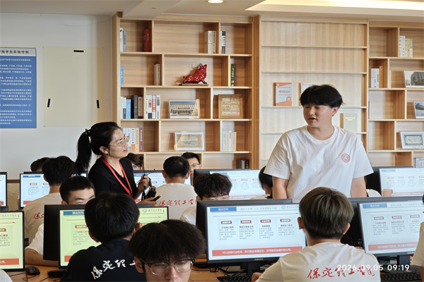 数智赋能启新程，金融工程育英才——2026届金融工程专业新生入学教育圆满举行