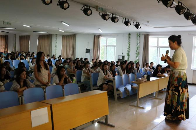 深耕学前教育，共话幼教初心｜教育学院开展学前教育专题讲座