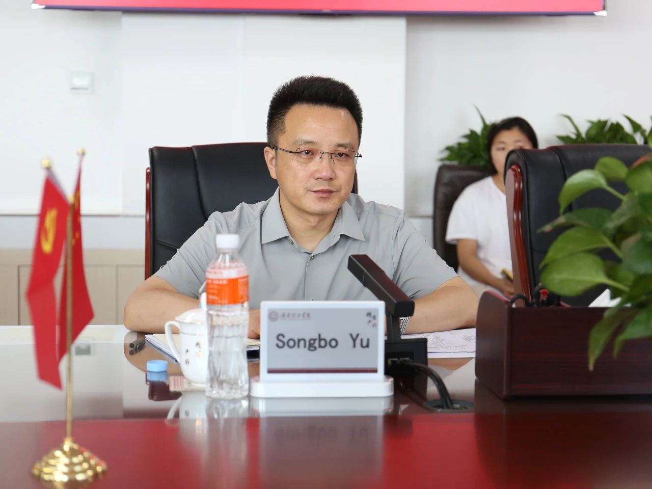 塞浦路斯那波勒斯大学校长一行再度访问保定理工学院