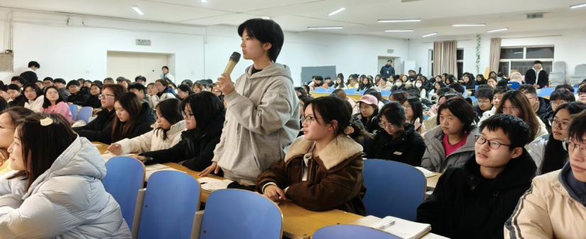 保定理工学院大学生创新创业联合会创业历程分享课第十七课圆满结束