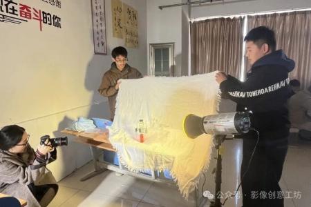 《电视广告制作》课程实践课：静物广告拍摄全流程纪实，学生创意与实践能力双提升