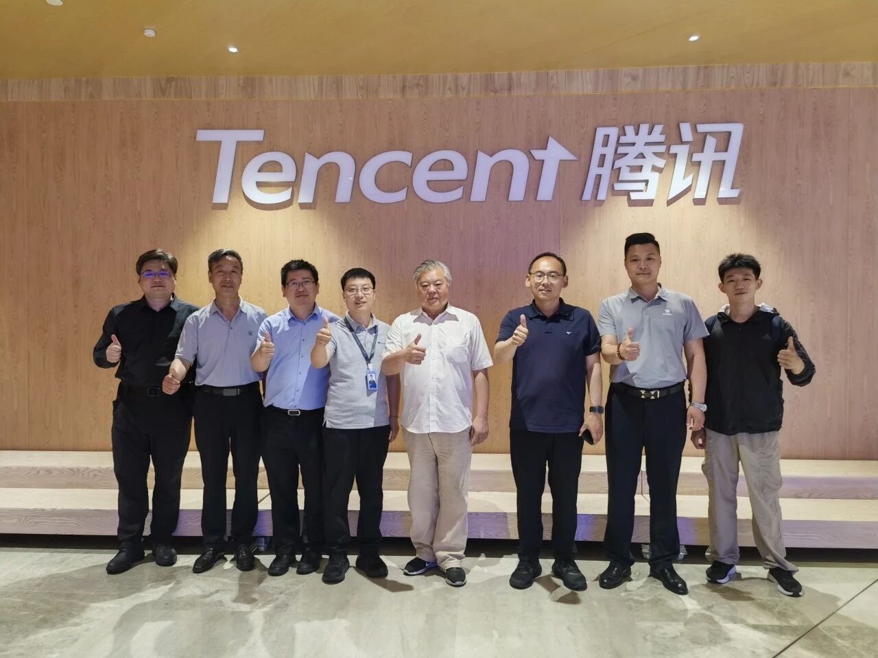 【校企协同】走访腾讯总部 共筑智教新局——保定理工学院艺术学院深化AI赋能教学与就业合作