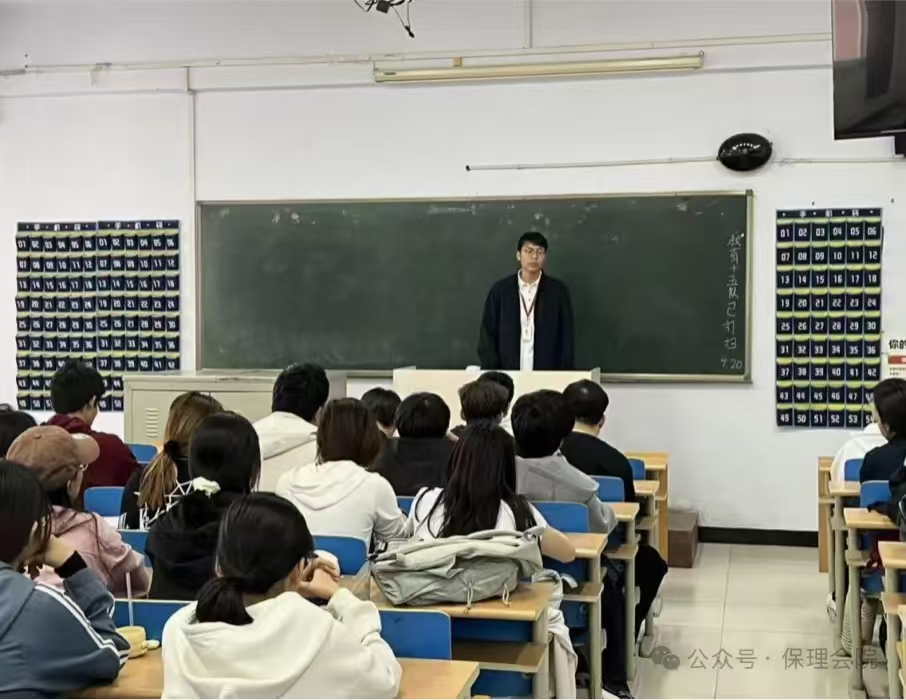 资助育人|以感恩为帆,筑成长之路——“助学金+感恩”系列活动总结