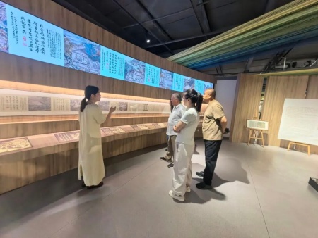 扎根非遗传承 深化产教融合——保定理工学院艺术学院赴高阳企业考察交流共谋合作新篇