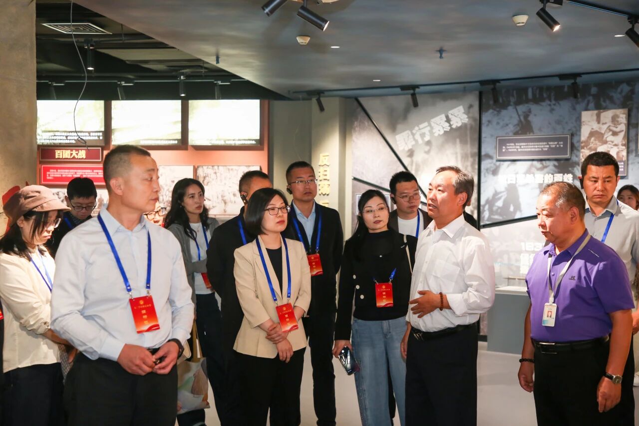 凝心汇智｜九三学社保定市委一行莅临保定理工学院开展产学研用协同创新专题调研