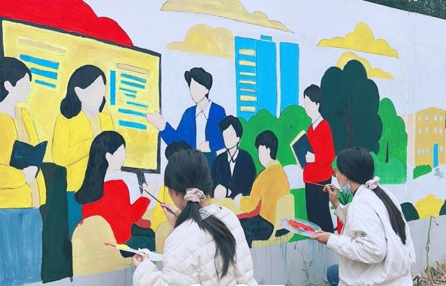 拓界育美，绘就校地共生新画卷｜保定理工学院以百米墙绘搭建城市文化特色阵地